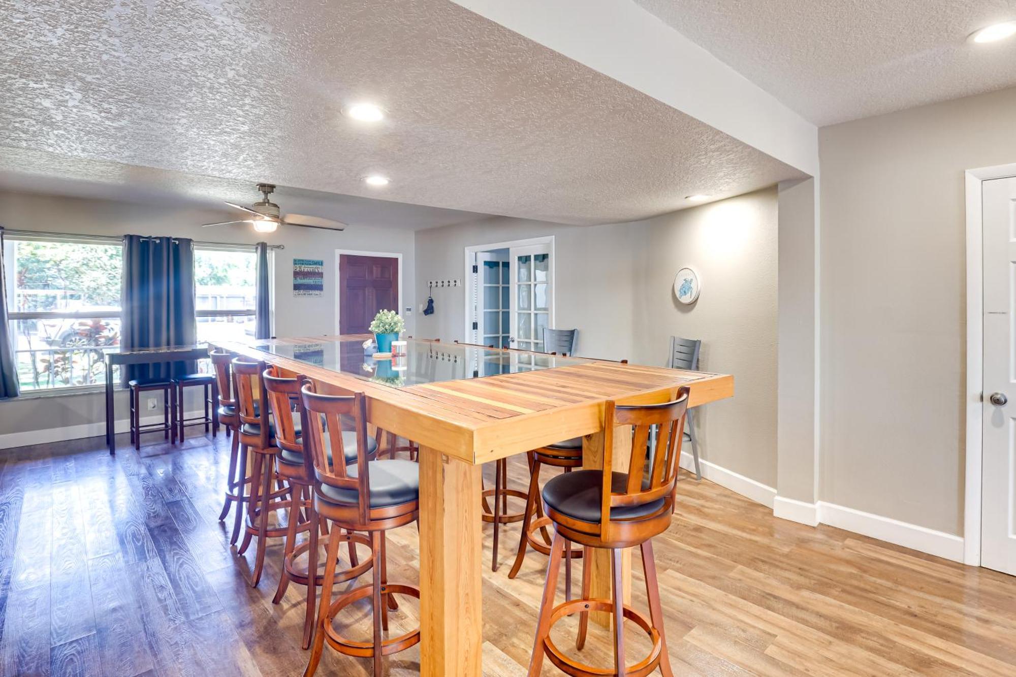 Waterfront Gem With Pool, Dock And Lanai In Tampa! Villa Exterior photo